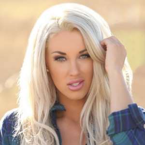 Laci Kay Somers Birthday, Real Name, Age, Weight, Height, Family, Facts